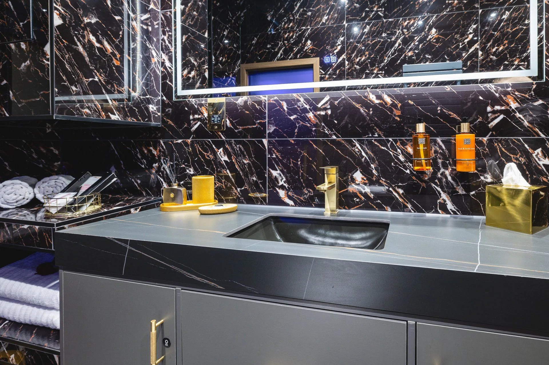 THE PRIVATE LUXURY GRANGE SPA SUITE Gallery Photo
